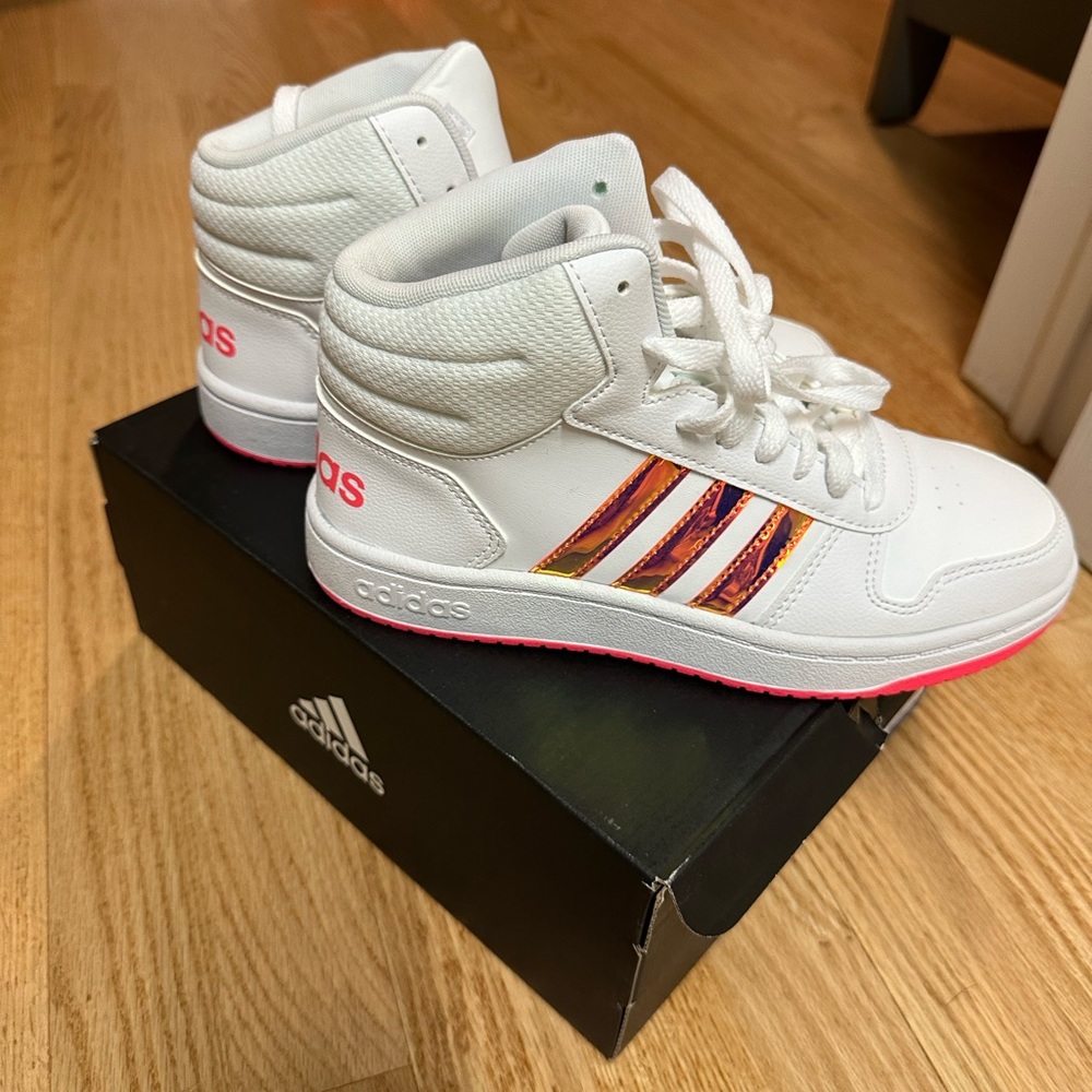 Adidas hoops Mid 2.0 ⭐️